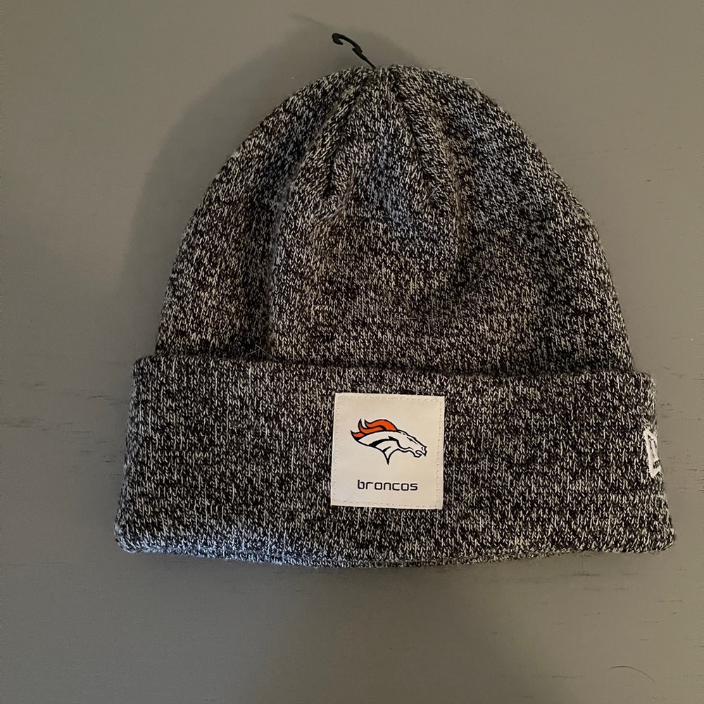 Mens Denver Broncos beanie